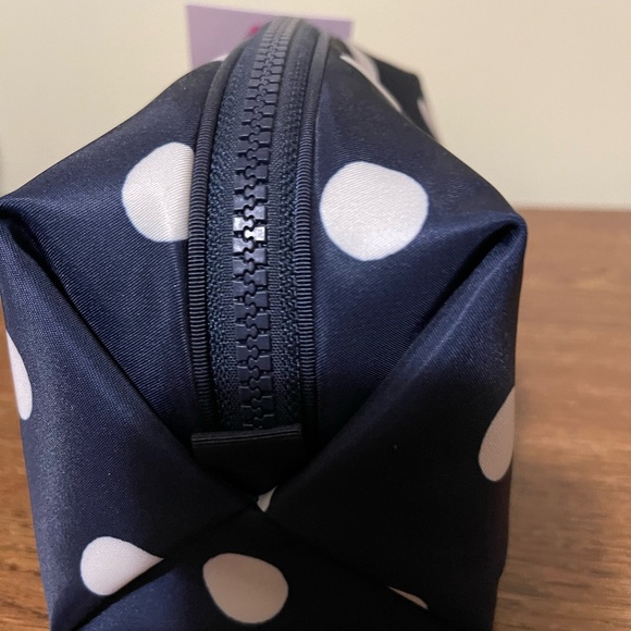 Kate spade Everything Puffy Sunshine Dot Medium Cosmetic Case - Picture 9 of 11